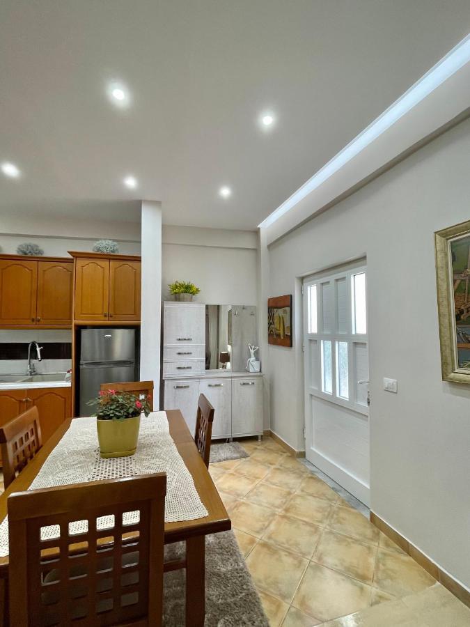 Melina Apartments Saranda Kültér fotó