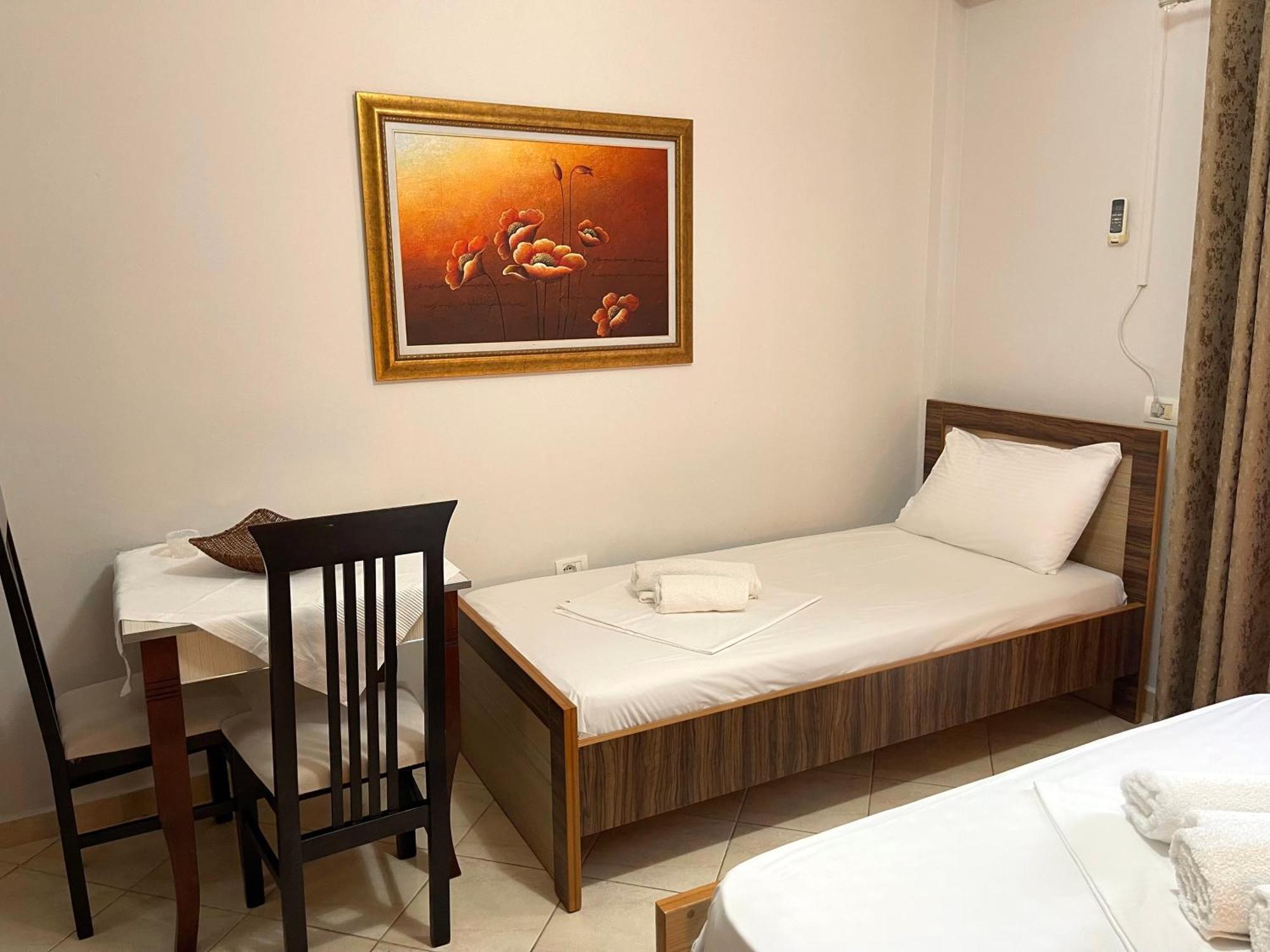 Melina Apartments Saranda Kültér fotó