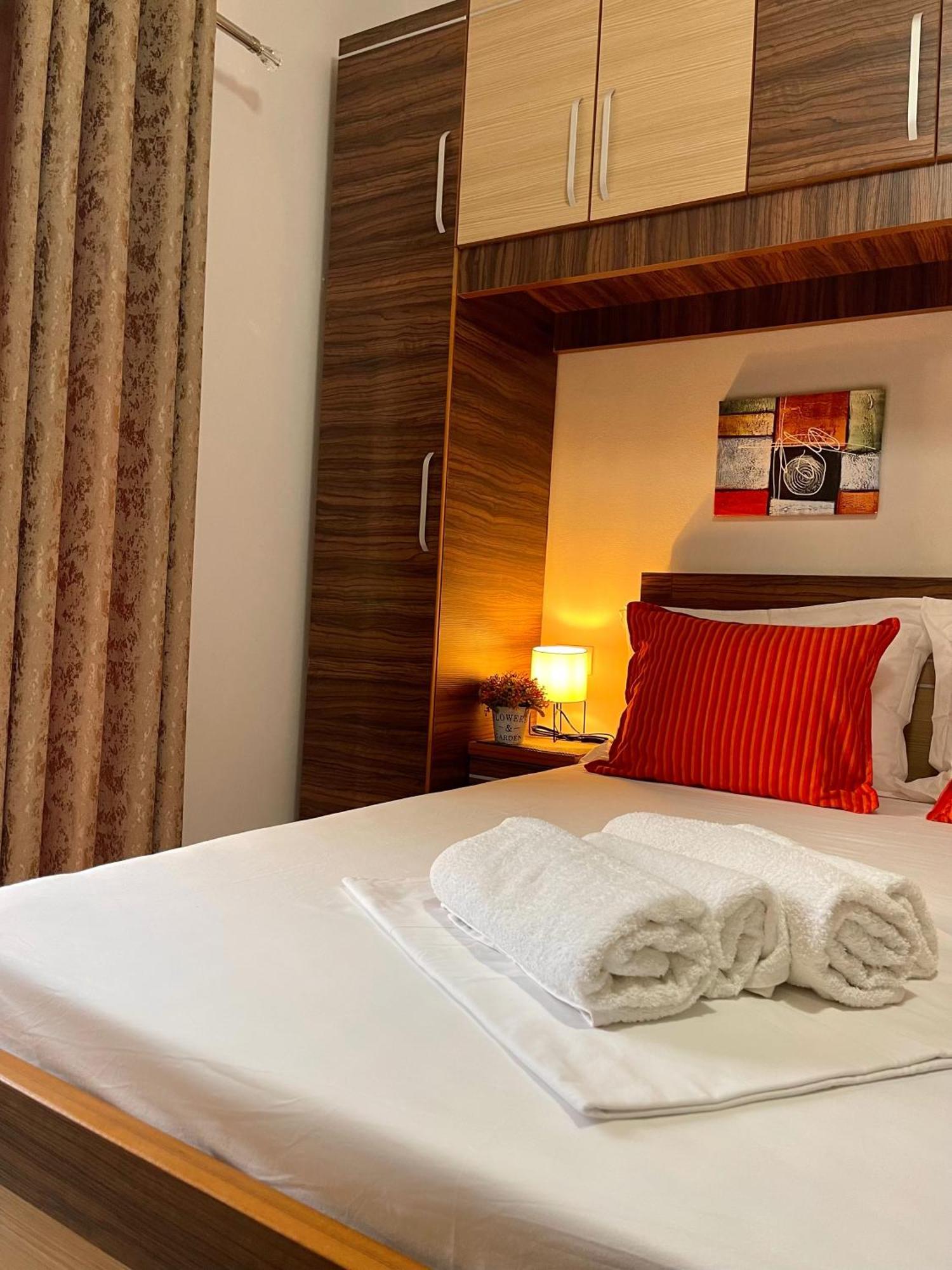 Melina Apartments Saranda Kültér fotó