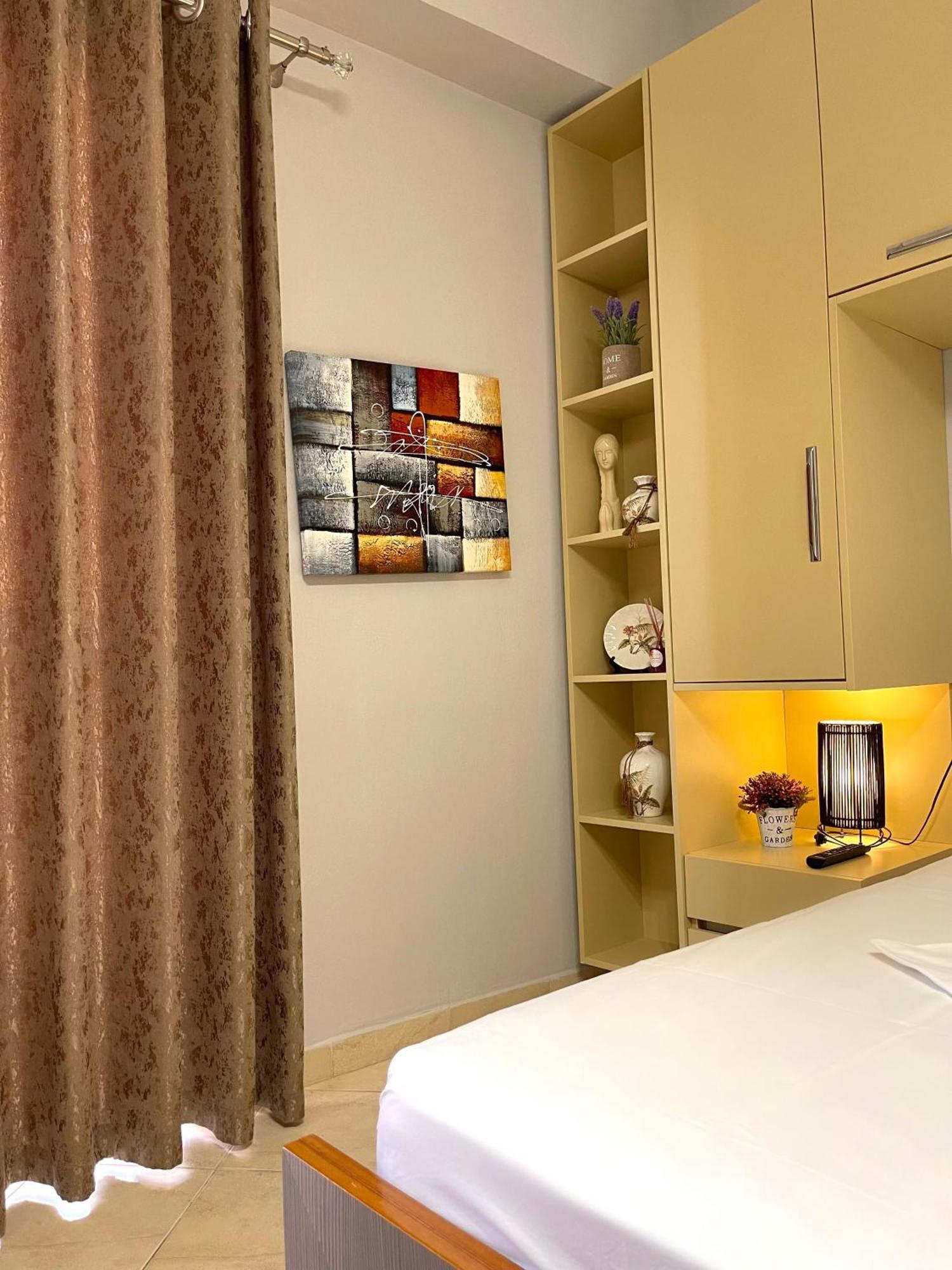 Melina Apartments Saranda Kültér fotó